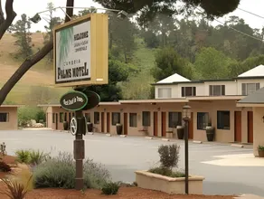 Cambria Palms Motel - Image 3