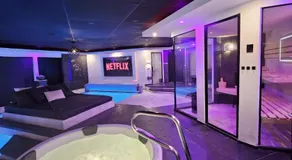 Bed & Wellness Malina Deluxe zwembad suite - Image 3