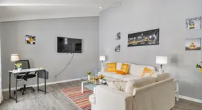 Modern 4-Bedroom Retreat - Image 4