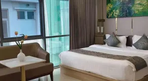 Lee Airport Hotel 李酒店机场店 - Image 4