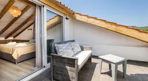 Rodon House Aparthotel - Image 3