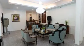 Commander Suites de Velada - Image 2