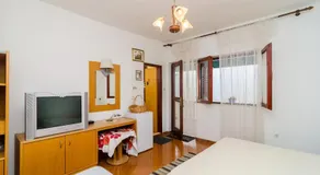 Apartments Rašica Molunat - Image 2