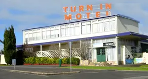 Turn-in Motel - Image 3