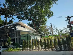 3B Boutique Hotel & Restaurant - Image 4