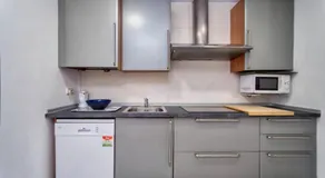APARTAMENTO EN GROS, SAN SEBASTIÁN Zurriola Beach - Image 3