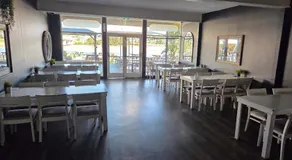 Moruya Waterfront Hotel Motel - Image 4
