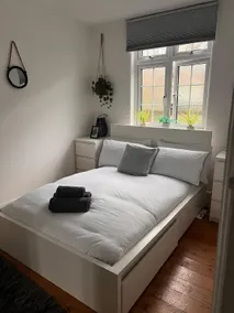 Cosy One Bedroom Flat - Image 2