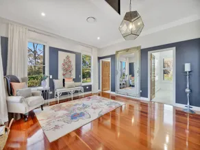 Expansive Toowoomba Retreat With Garden BBQ - Image 2