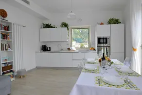 Lovely 3-bed House in Sorrento for Families - Image 2