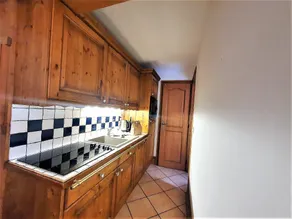 Agréable appartement adapté aux familles avec jardin, piscine et sauna | Vue montagne | À côté du ski - Image 3