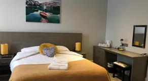 Lexham Hotel - Image 2