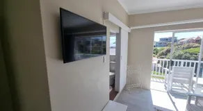 The Bay Lodge - Image 5