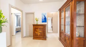 Dea Suite Room - Image 3