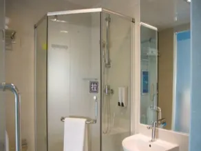 7 Days Inn Shenzhen Baoan Branch - Image 2