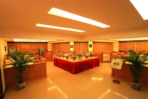 Yuanhang Hotel - Image 5