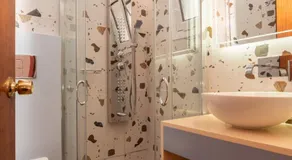 Niki Rooms - Image 2