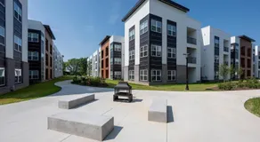 Landing Amazing 1BD Clubhouse Pool - Image 4