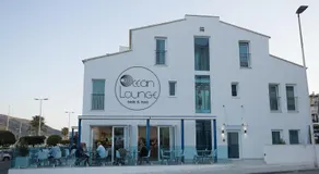 Ocean Lounge - Image 4