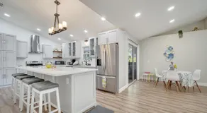 Entire House with Hot Tub Close to Orlando Disney and Beach - Image 3