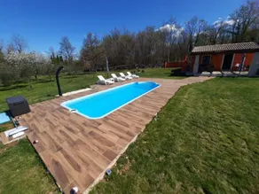 House in nature - Image 5