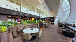 Dubai International Airport Hotel - Image 2