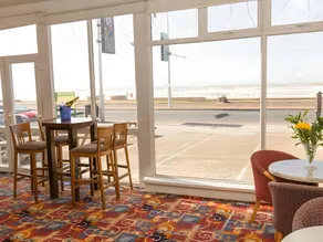 South Beach Hotel - Image 4