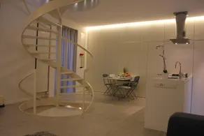 Magnifique maison de ville avec jardin et parking - Image 3