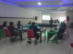 Homestay Singgasana Mitra RedDoorz - Image 3