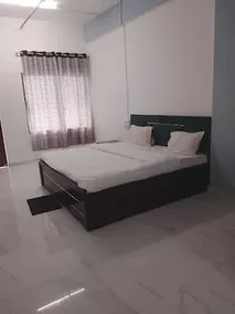 Hotel Krishna Rooms - Image 2