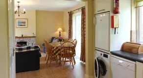 Leitrim Quay - Riverside Cottage 7 - Image 3