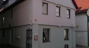 Großes Gästezimmer mit Kühlschrank - Image 2