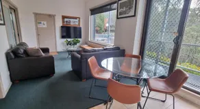 Cedarwood Apartments - Image 5