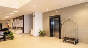 Lynn Hotel Serang - Image 4