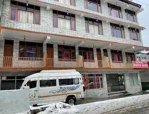 Hotel Snow Bird - Image 5