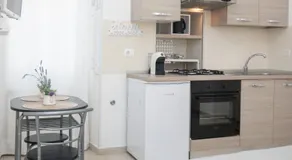 Sweet Home - Image 4