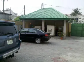 Folade Hotel - Image 4