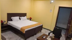 Hotel Vaithee Park - Image 2