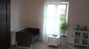 Motel Królowej Jadwigi Alicja Szymańska-Pokoje na Ogrodowej - Image 5