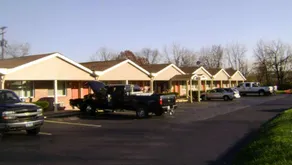 Tiffin Motel - Image 2