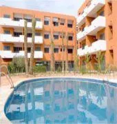 Parque Tropical Aparthotel - Image 2