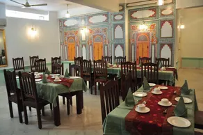 Rani Mahal Hotel - Image 5