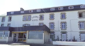 Grand Hotel De Port Blanc - Image 3