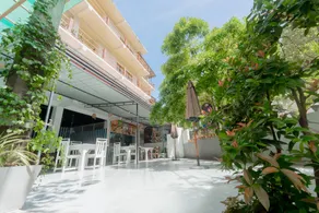 Hotel Vacanza - Image 2