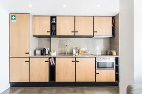 Lisbon Airport Suites - Image 5