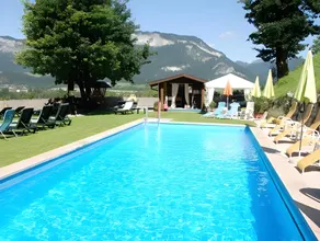 Apartment mit beheiztem Pool, Terrasse und Garten | Perfekt für die Arbeit von Zuhause - Image 3