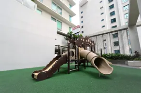 The Robertson Residences Free Gym & Pool - Image 5