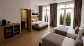 Tower Hotel Frankfurt - Image 2
