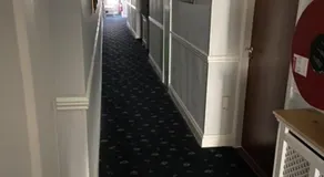 Monaghans Harbour Hotel - Image 4