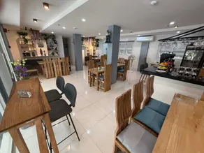 Leribi Suites and Restaurant - Image 4